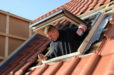 Pose de fenêtres de toit Velux au Porge